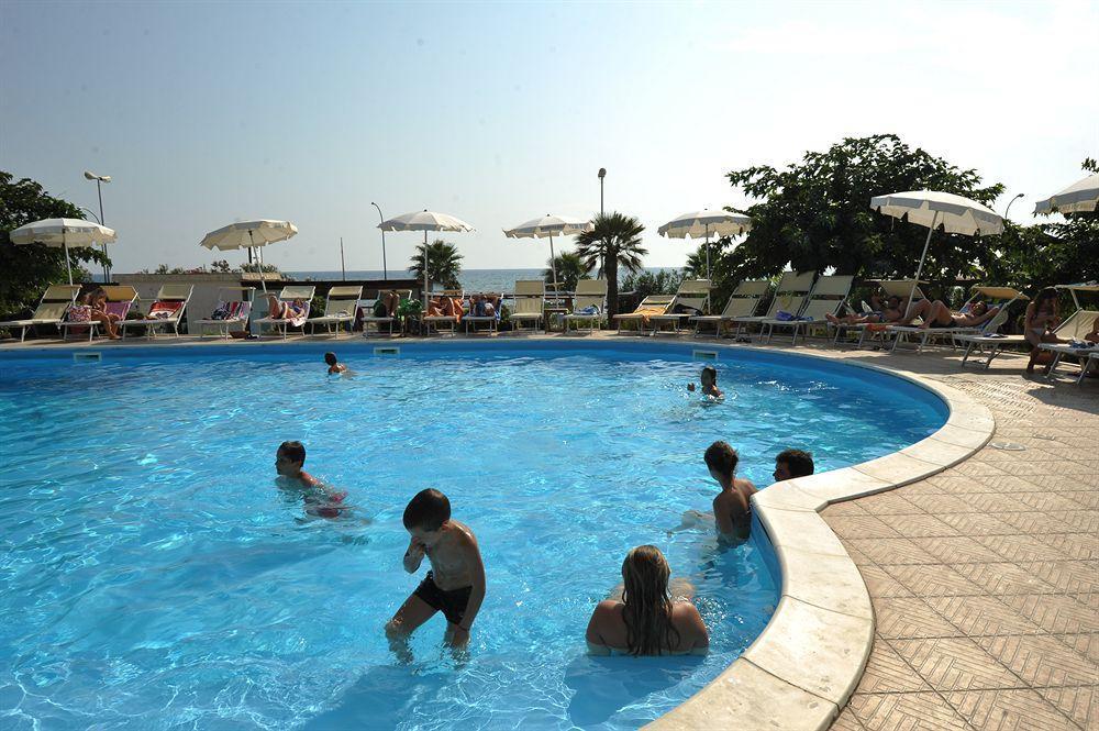 Villaggio Club Eden Torre Ovo Kültér fotó